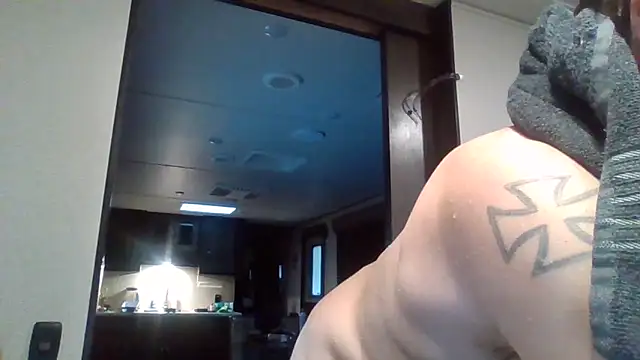 Snapshot of Cobra500hp@xh chatting on 09-25-25, 11:27 Cobra500hpxh online show from 09-25-25, 11:27