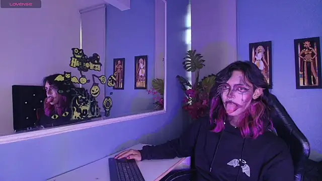 Snapshot of dandii_69 chatting on 10-02-25, 10:35 dandii 69 online show from 10-02-25, 10:35