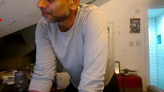 Snapshot of mista_sista_fista chatting on 06-11-26, 02:22 mista sista fista online show from 06-11-26, 02:22