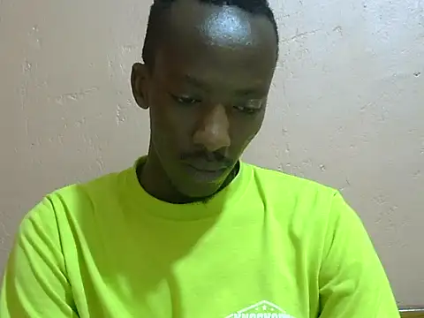 Snapshot of shadez94 chatting on 10-16-25, 07:33 shadez94 online show from 10-16-25, 07:33