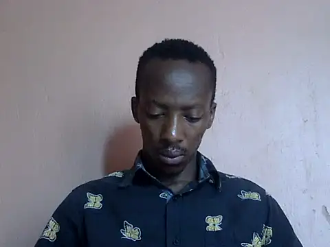 Snapshot of shadez94 chatting on 09-15-25, 07:20 shadez94 online show from 09-15-25, 07:20