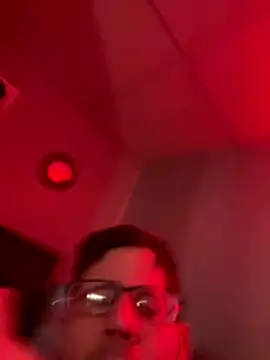 Snapshot of HotMessJESS chatting on 12-15-25, 08:47 HotMessJESS online show from 12-15-25, 08:47