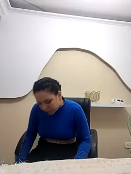 Abbyjoness21 online show from 10-22-25, 09:03