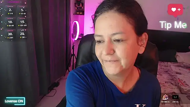 Abbyjoness21 online show from 11-06-25, 10:19