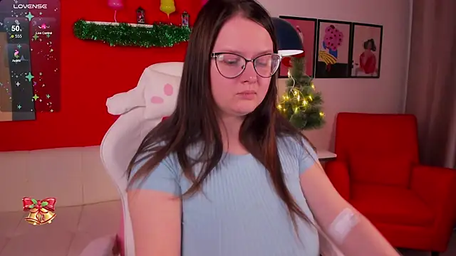 HelenDanvers online show from 01-11-26, 10:11