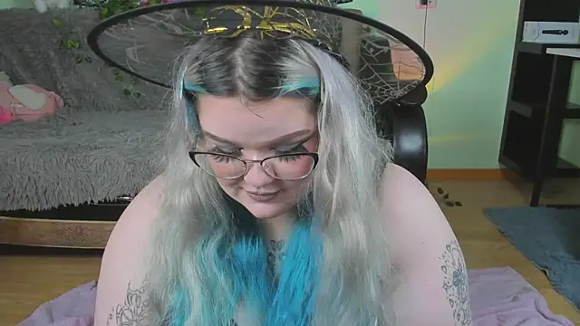  CandyM1lky  online show from 10-29-25, 06:56