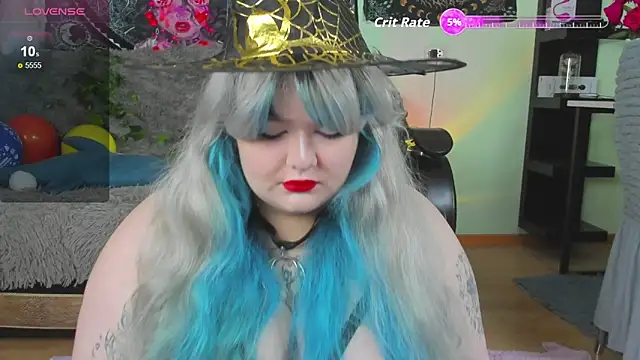  CandyM1lky  online show from 10-31-25, 07:05