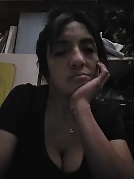 Jayelen online show from 06-16-26, 07:47