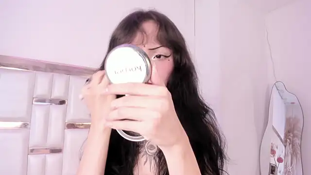 MaddieStark online show from 11-05-25, 04:43