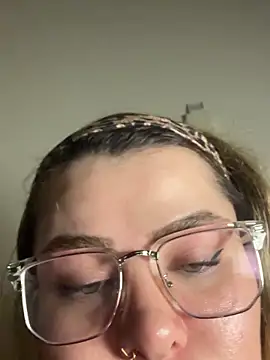 aydabella7777 online show from 02-05-26, 07:21