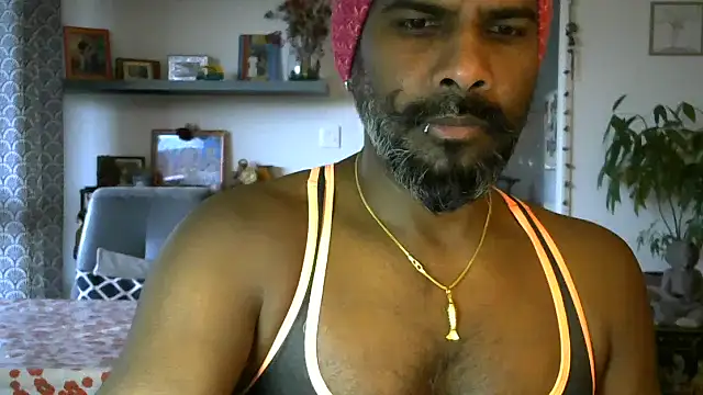 frenchblackc31 online show from 02-18-26, 05:09