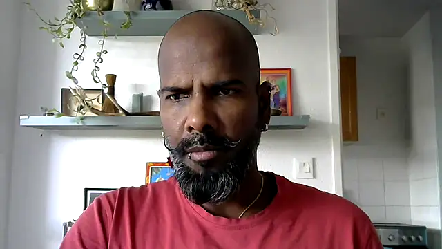 Snapshot of frenchblackc31 chatting on 09-23-25, 01:07 frenchblackc31 online show from 09-23-25, 01:07
