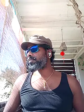 frenchblackc31 online show from 04-05-26, 02:35