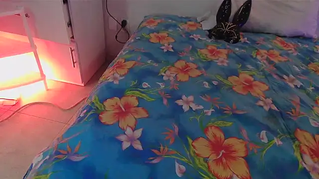 SatiroyNinfa online show from 04-08-26, 10:00