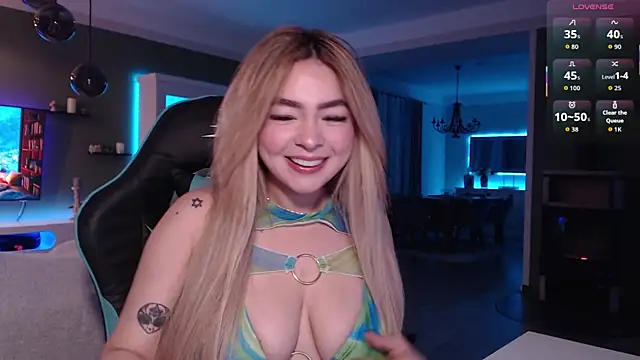 OriannaFox online show from 03-29-26, 07:37