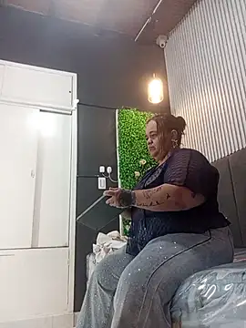 OneLustyBBW online show from 04-25-26, 11:35