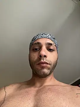 1Richrichard1 online show from 06-04-26, 06:18