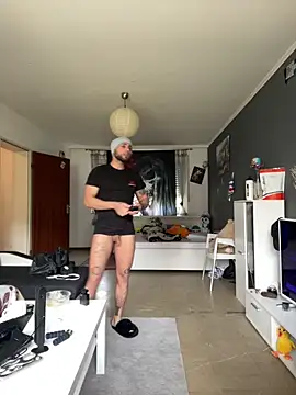 1Richrichard1 online show from 05-03-26, 10:31