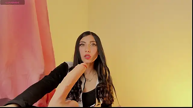 Alanaloiiss  online show from 02-28-26, 02:55