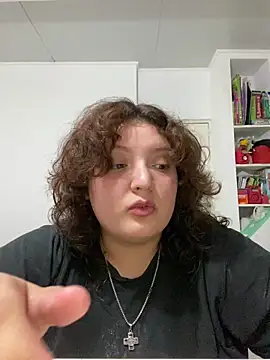 Snapshot of Solangerulo_ chatting on 02-08-26, 06:11 Solangerulo online show from 02-08-26, 06:11