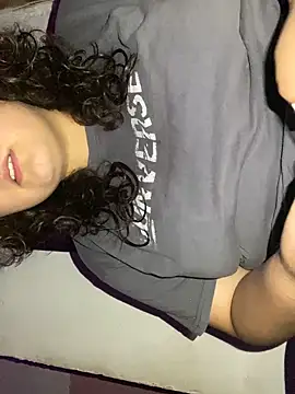 Snapshot of Solangerulo_ chatting on 02-13-26, 05:07 Solangerulo online show from 02-13-26, 05:07