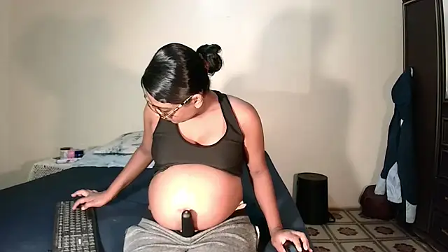 indiansweetflava online show from 03-07-26, 06:46