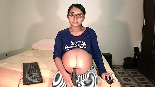 indiansweetflava online show from 05-13-26, 06:59