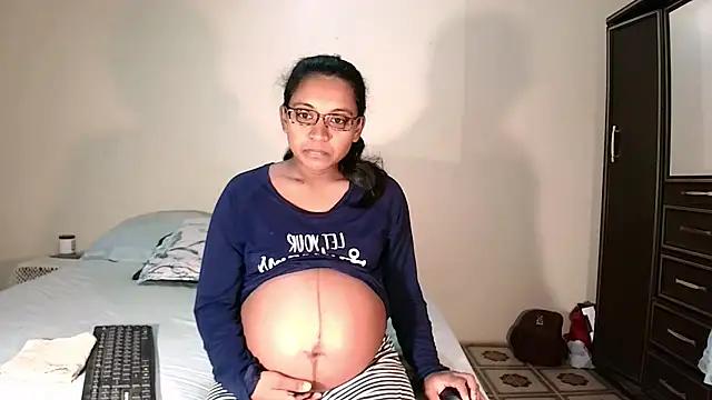 indiansweetflava online show from 04-25-26, 03:53