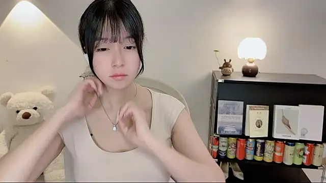 Onechestnut online show from 06-25-26, 04:10