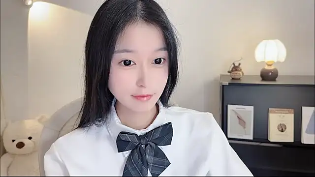 Onechestnut online show from 10-27-25, 05:30