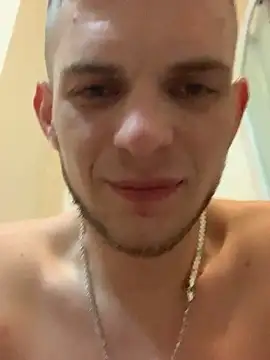 macho1347 online show from 09-28-25, 05:53