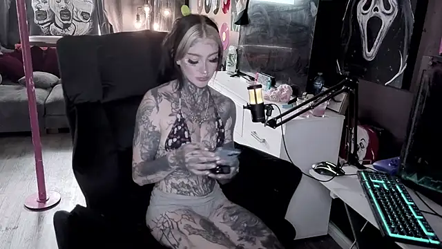 bambitatted online show from 07-09-26, 09:03