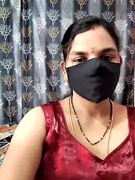 Snapshot of Lalitha-1995 chatting on 06-21-26, 07:25 Lalitha-1995 online show from 06-21-26, 07:25