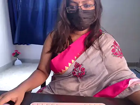 Snapshot of Anjalistar chatting on 09-29-25, 03:35 Anjalistar online show from 09-29-25, 03:35