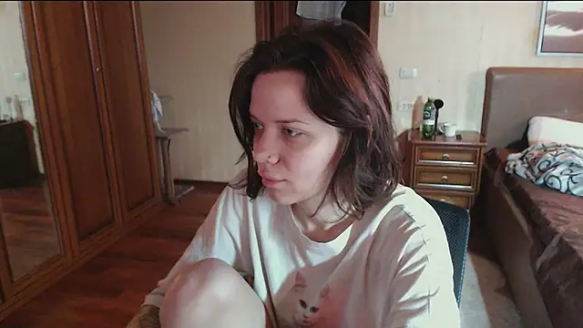 Snapshot of enchanting_chloe chatting on 11-04-25, 07:34 enchanting chloe online show from 11-04-25, 07:34