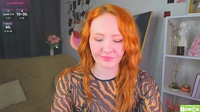 JoyceJones online show from 10-04-25, 07:04