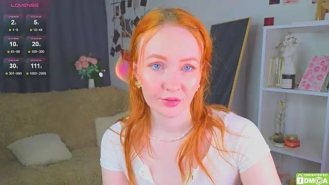 JoyceJones online show from 10-23-25, 07:34