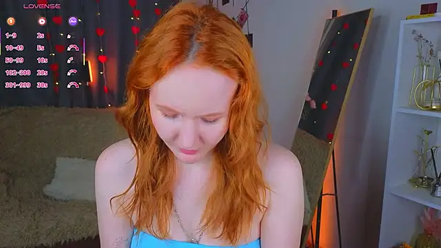 JoyceJones online show from 03-10-26, 08:46