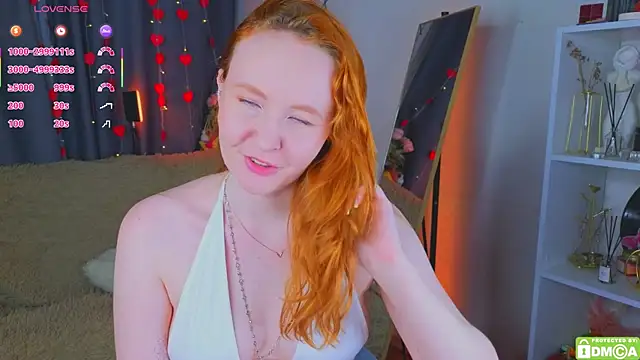 JoyceJones online show from 06-17-26, 08:08