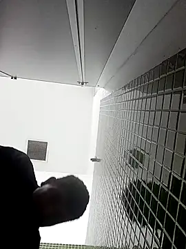 Snapshot of Oscariin96 chatting on 02-19-26, 07:00 Oscariin96 online show from 02-19-26, 07:00