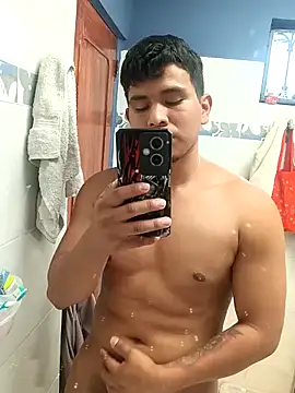 Snapshot of Oscariin96 chatting on 02-07-26, 04:48 Oscariin96 online show from 02-07-26, 04:48