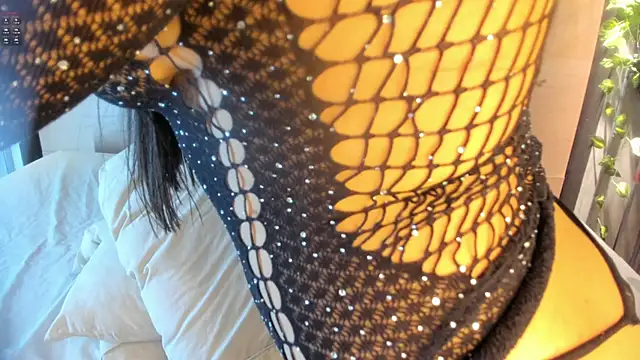 alexamonroe  online show from 11-24-25, 09:37