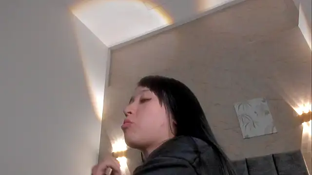 Lunaa bellaa online show from 02-11-26, 07:36