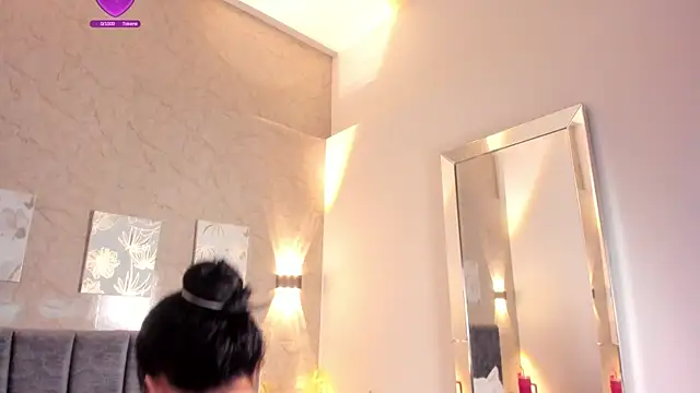 Lunaa bellaa online show from 09-19-25, 08:02