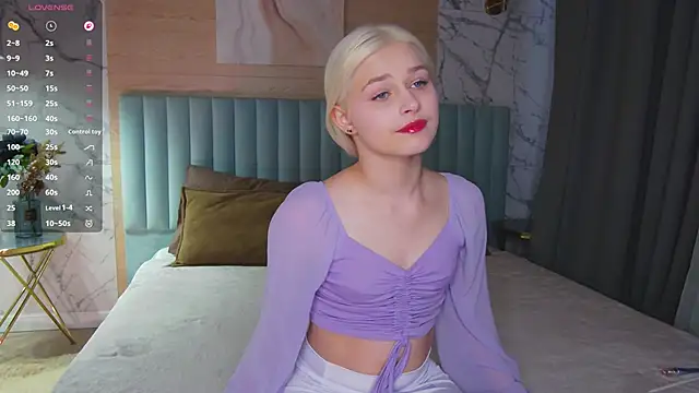 SandyShayes online show from 05-21-26, 05:38