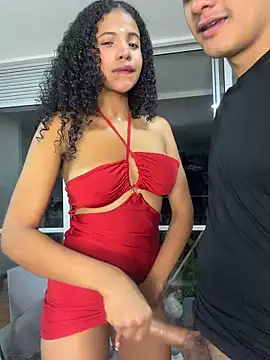 Snapshot of Rose-andres chatting on 06-04-26, 02:49 Rose-andres online show from 06-04-26, 02:49
