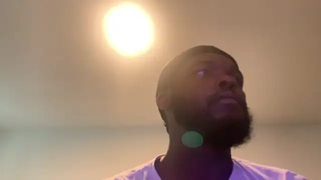 sneakdalink online show from 11-15-25, 03:49