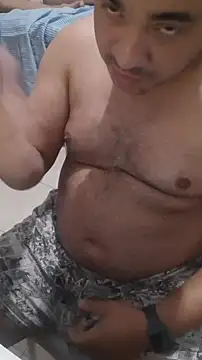 Urso Nerd online show from 11-26-25, 04:07