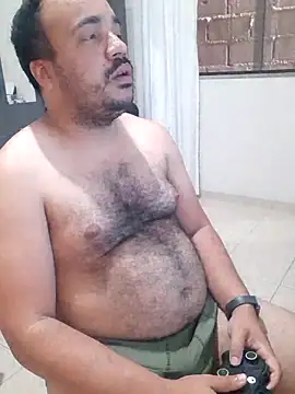 Snapshot of Urso_Nerd chatting on 09-15-25, 03:34 Urso Nerd online show from 09-15-25, 03:34