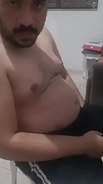 Urso Nerd online show from 10-31-25, 04:14